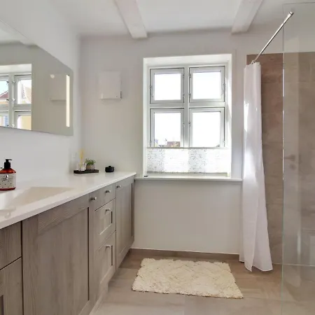 Gine Feriehus *